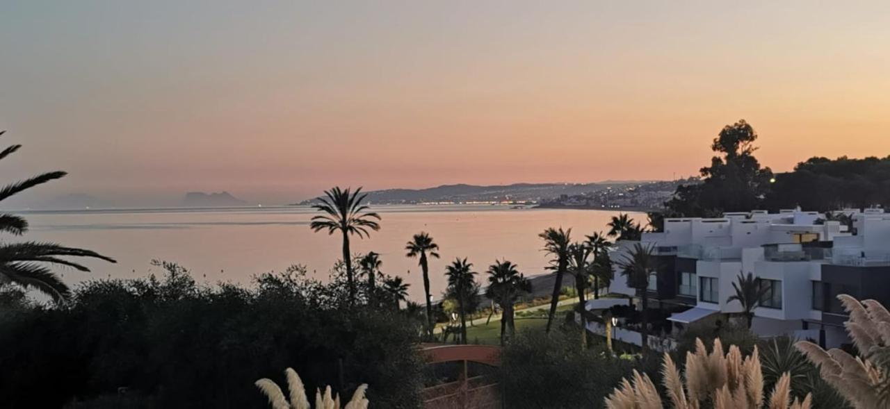 Vista Azul Apartment Estepona Luaran gambar